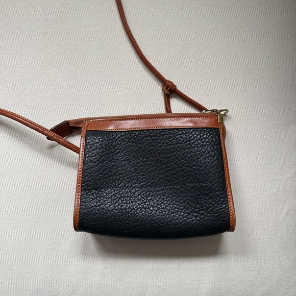 VINTAGE Dooney & Burke Crossbody - Picture 2 of 8